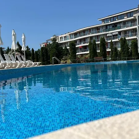 Sun Wave Sea And Pool View Apartment Sweti Wlas